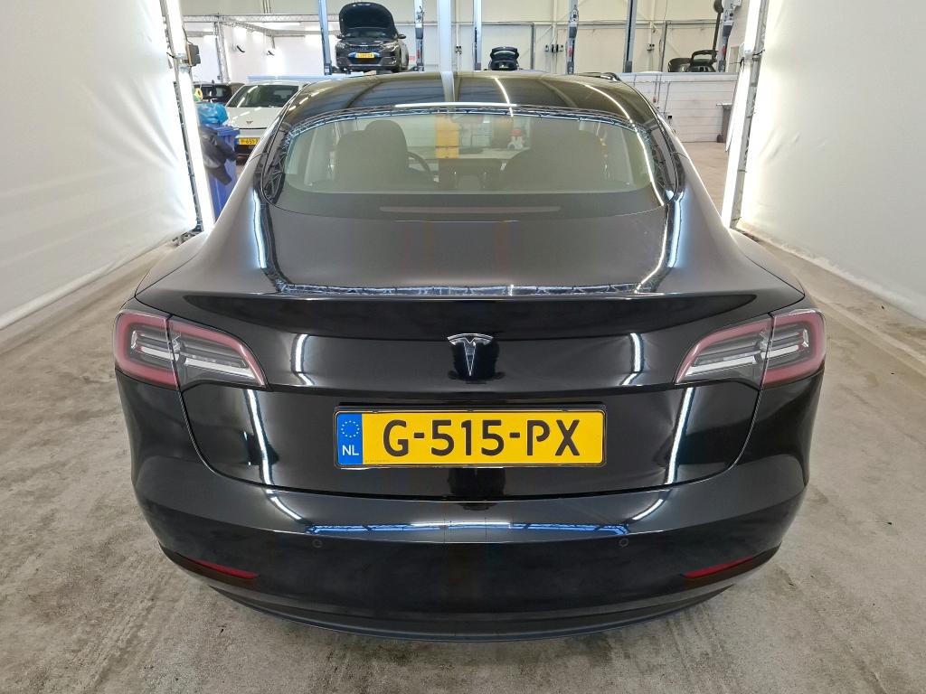 Foto 17 van Tesla Model 3