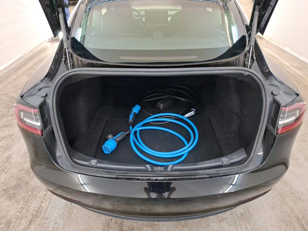 Foto 22 van Tesla Model 3