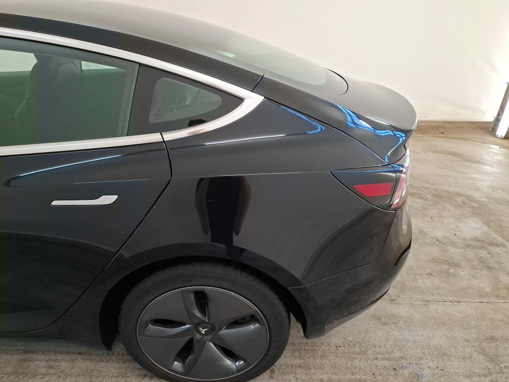 Foto 24 van Tesla Model 3