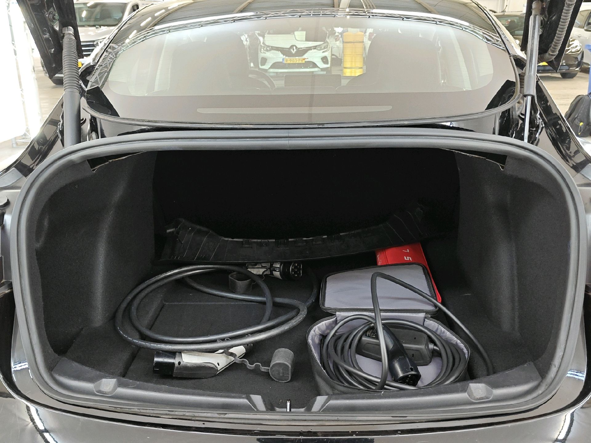 Foto 8 van Tesla Model 3