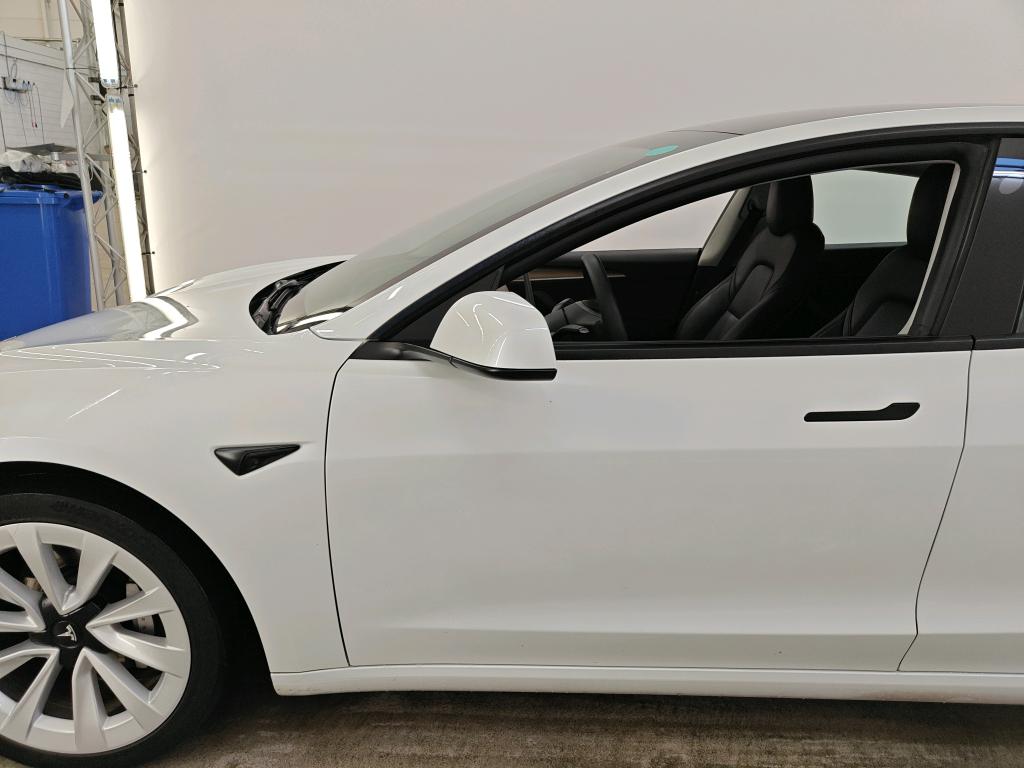 Foto 12 van Tesla Model 3