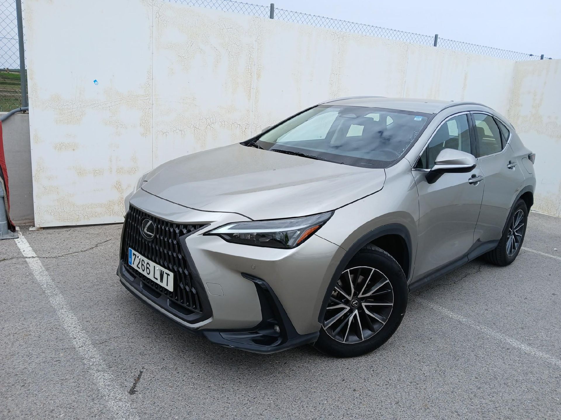 Lexus NX  LEXUS NX / 2021 / 5P / todoterreno 350h Business City 2WD