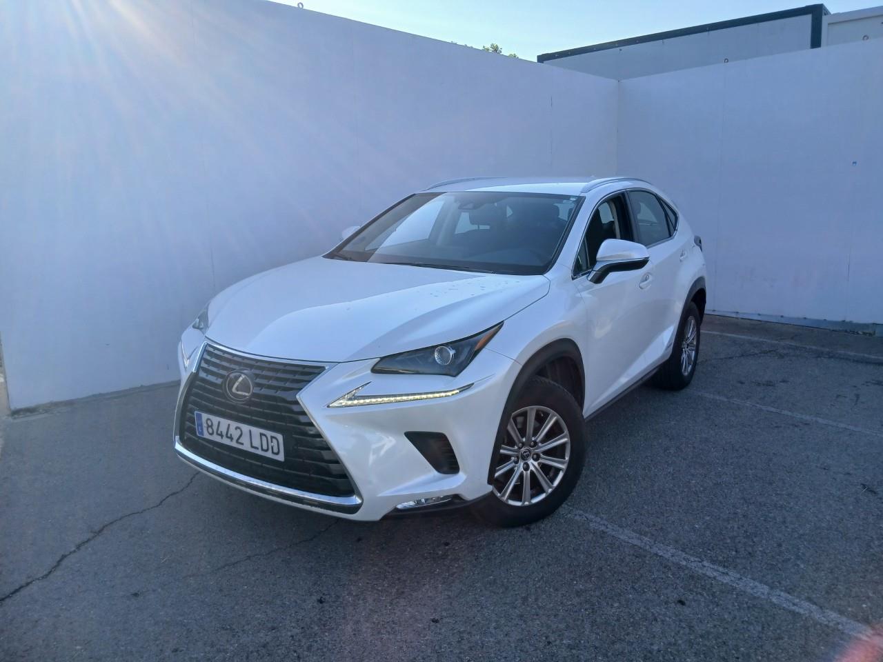 Lexus NX  LEXUS NX / 2017 / 5P / todoterreno 2.5 300h Business Navigation 2WD (CX)