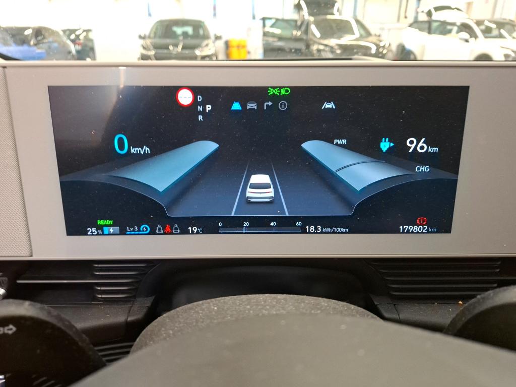 Photo 8 of Hyundai Ioniq 5