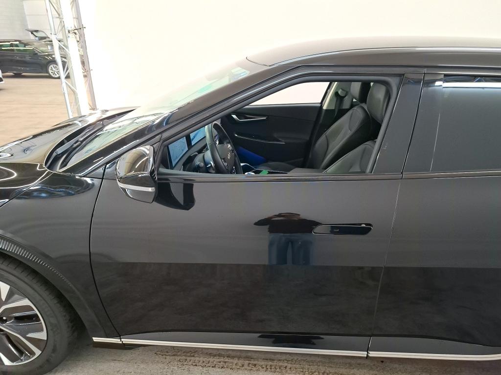 Photo 11 of Kia EV6