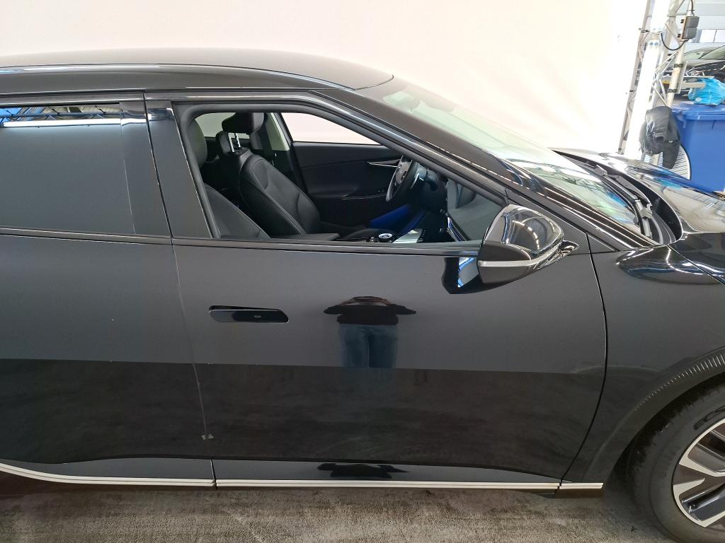 Photo 18 of Kia EV6