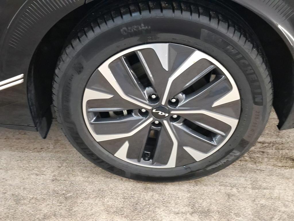 Photo 24 of Kia EV6