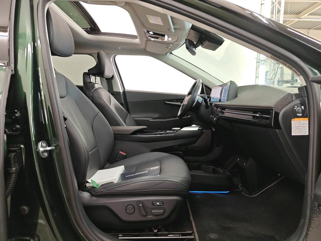 Photo 4 of Kia EV6