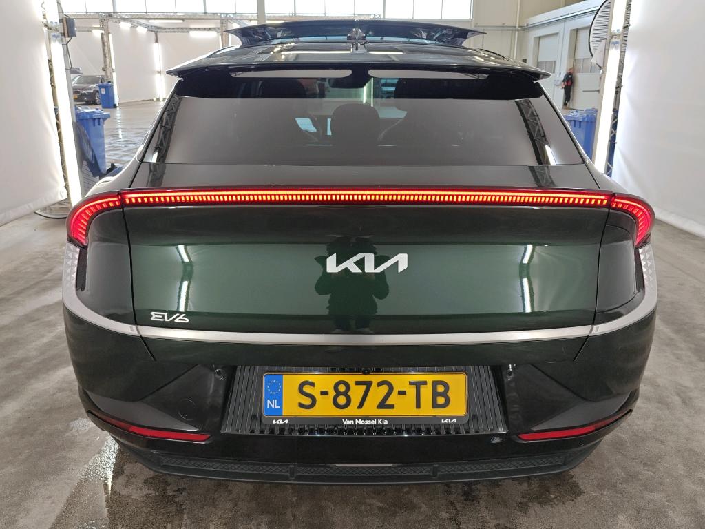 Photo 10 of Kia EV6