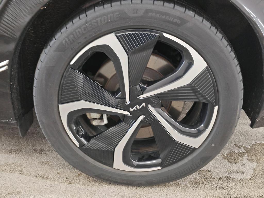 Photo 23 of Kia EV6
