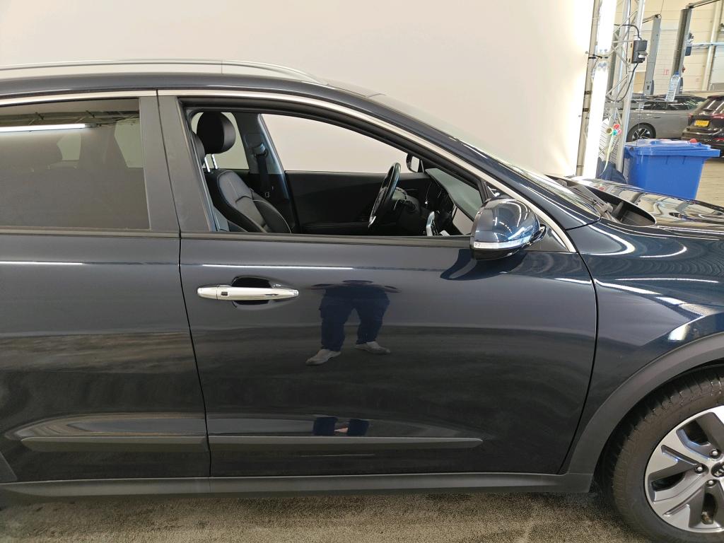 Foto 16 van Kia Niro