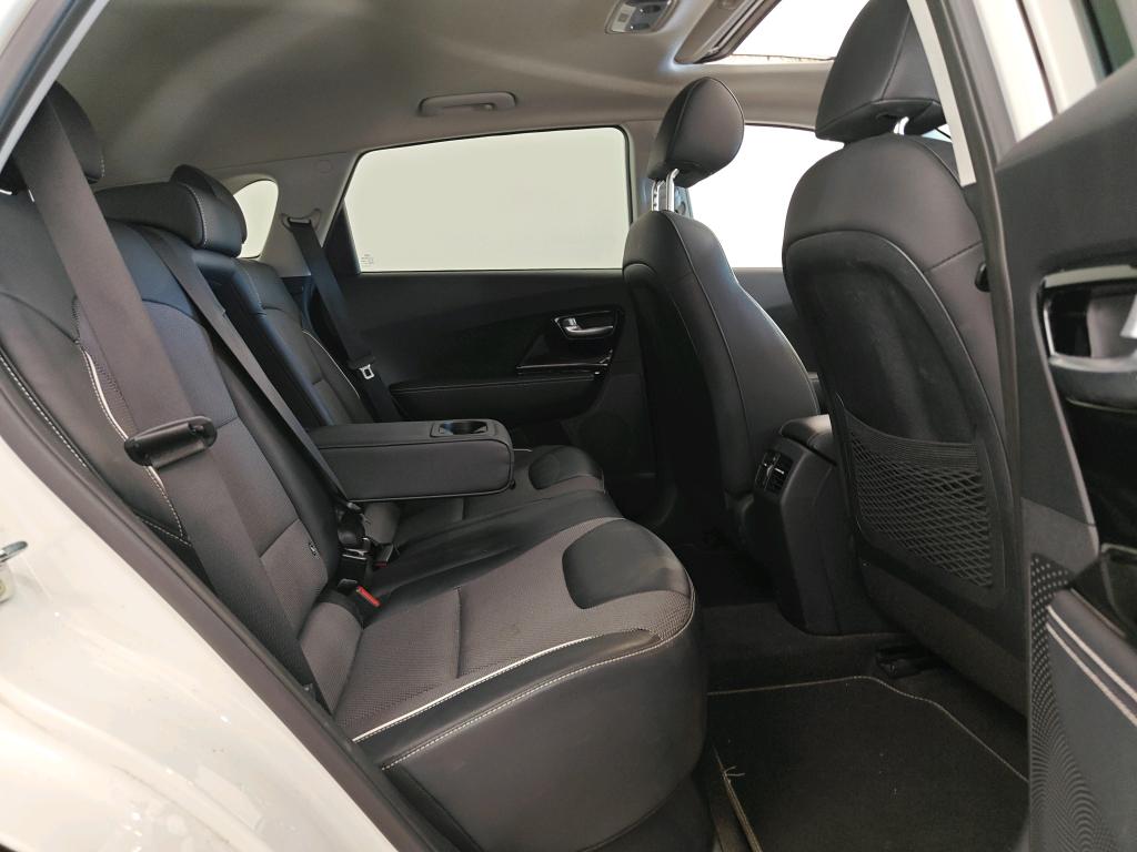 Foto 11 van Kia Niro