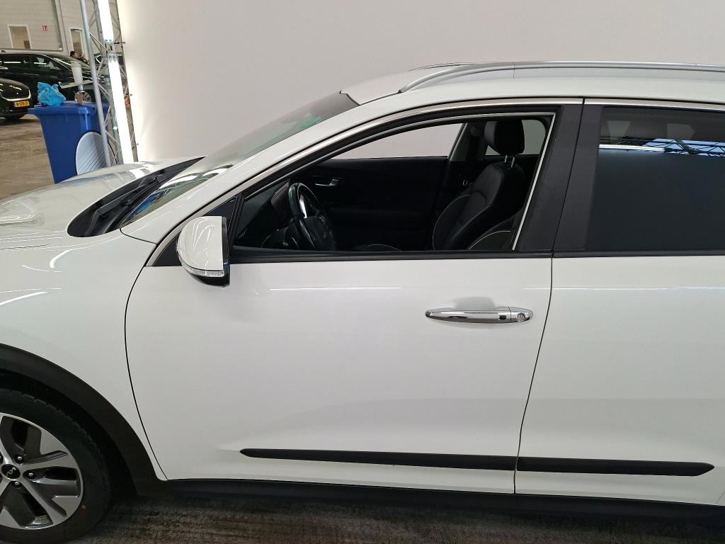 Photo 24 of Kia Niro