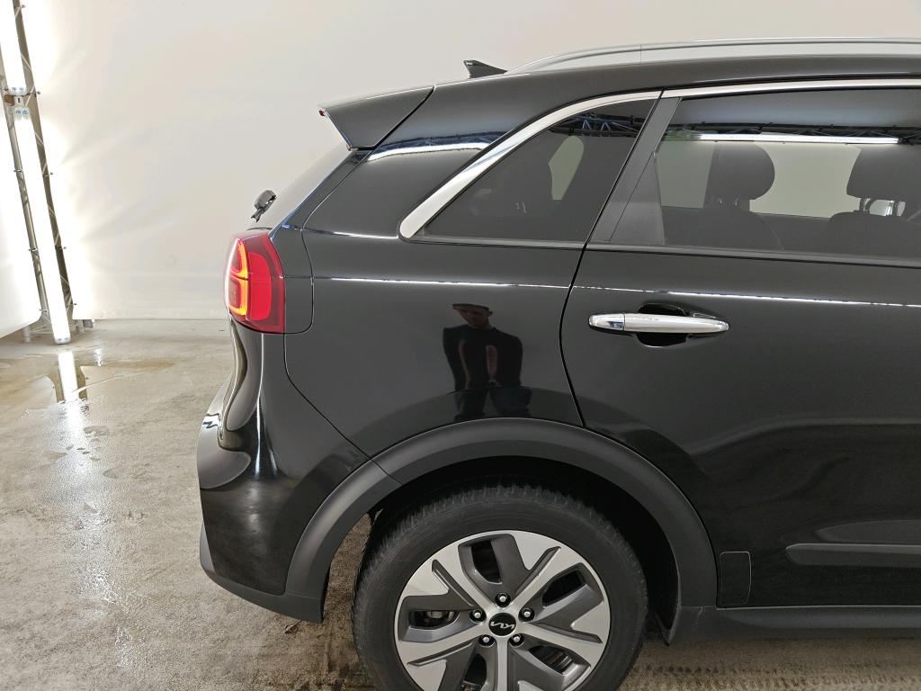 Foto 15 van Kia Niro