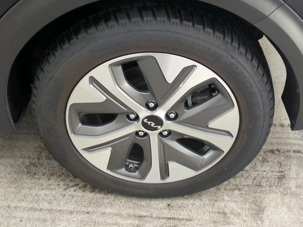 Foto 21 van Kia Niro