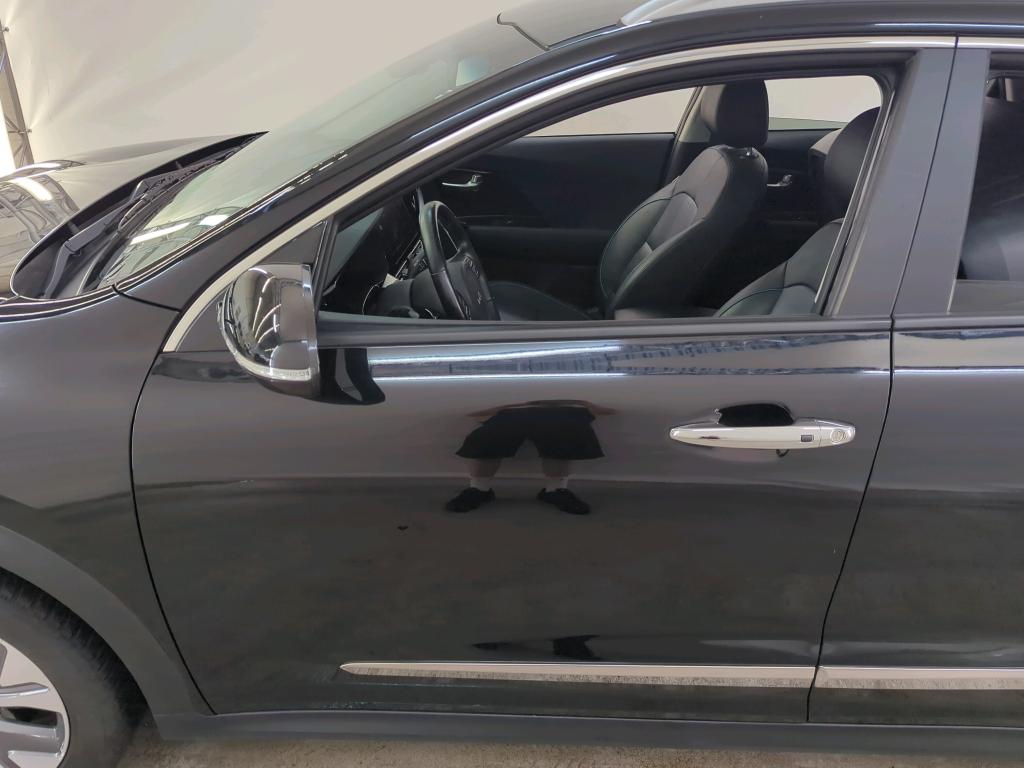 Foto 24 van Kia Niro
