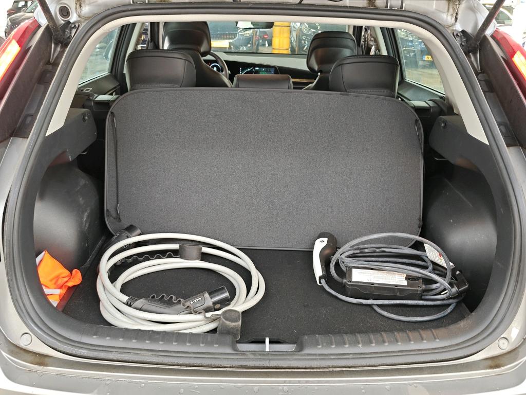 Foto 17 van Kia Niro