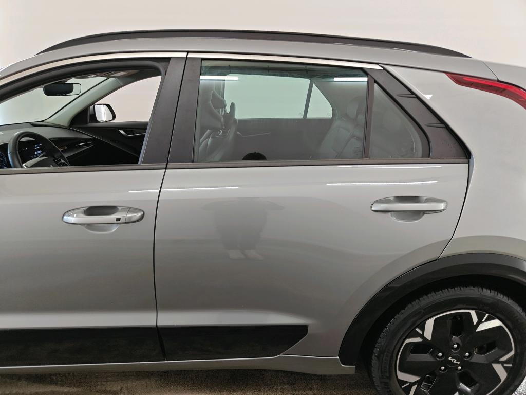 Foto 27 van Kia Niro
