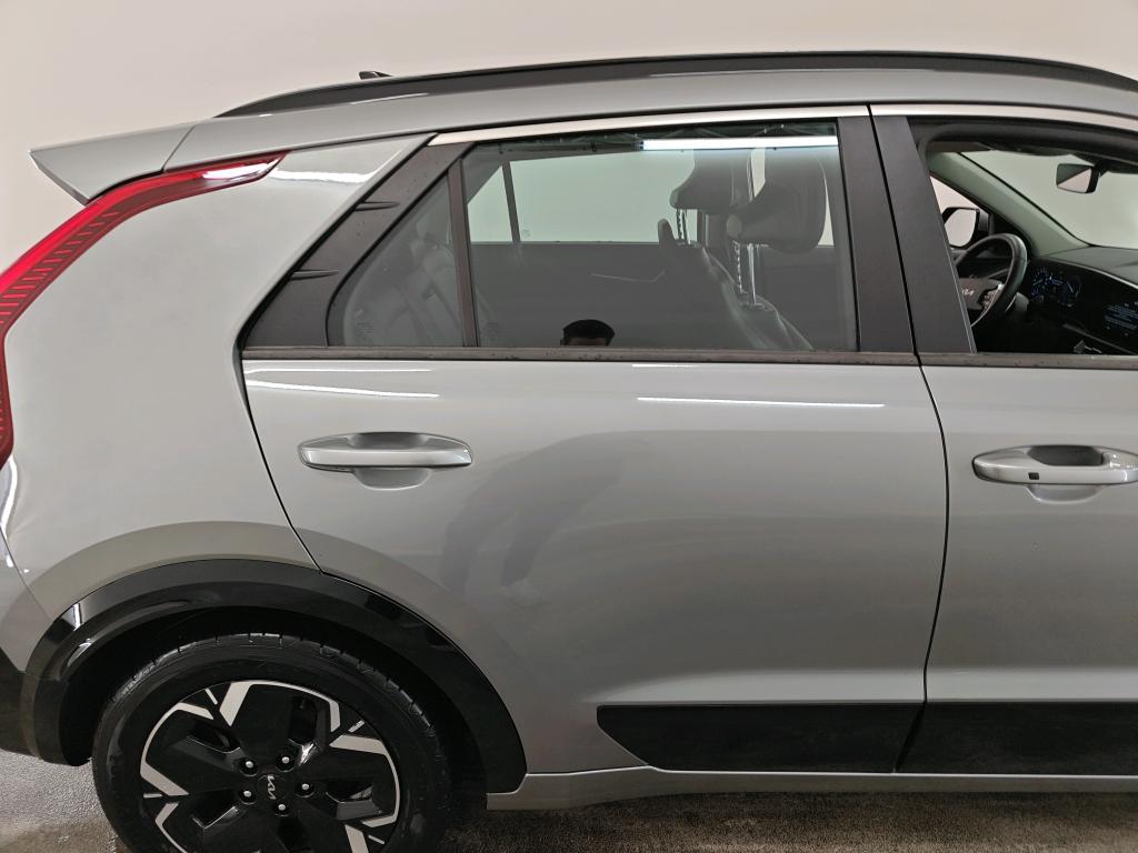 Foto 24 van Kia Niro