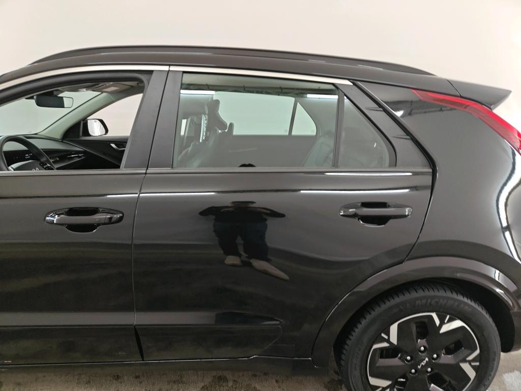 Foto 27 van Kia Niro