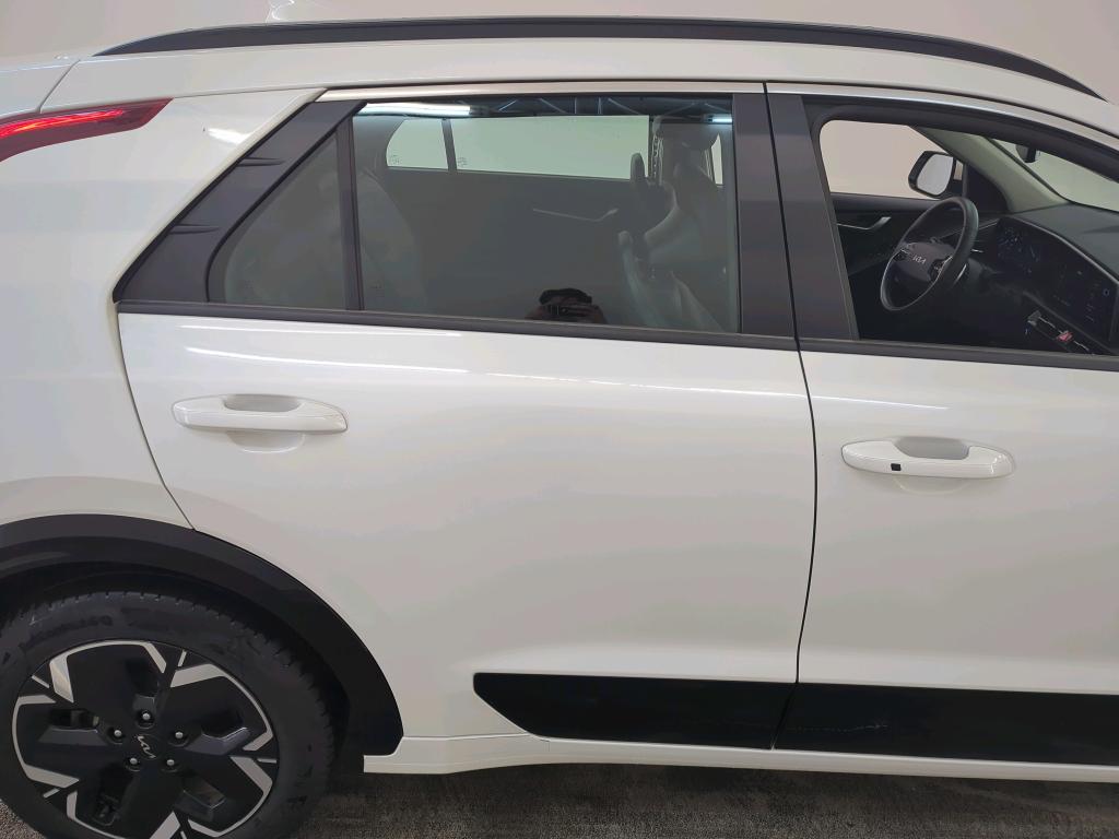 Foto 16 van Kia Niro