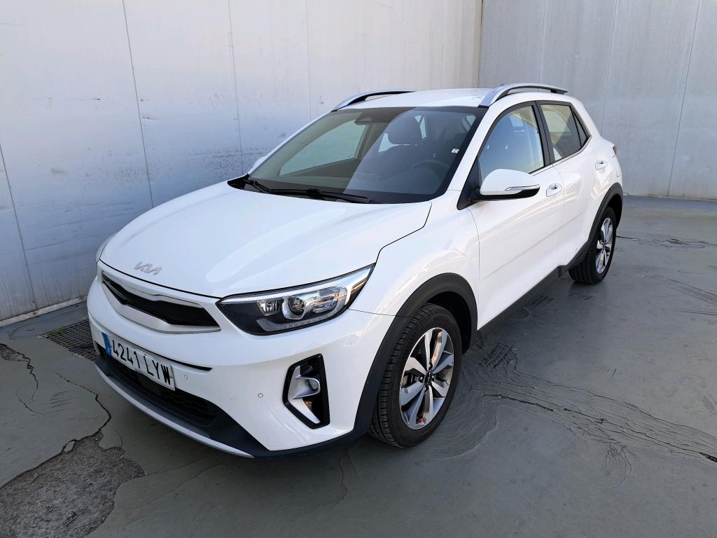 Thumbnail van KIA Stonic / 2017 / 5P / todoterreno 1.0 T-GDi 88kW (120CV) MHEV iMT Drive