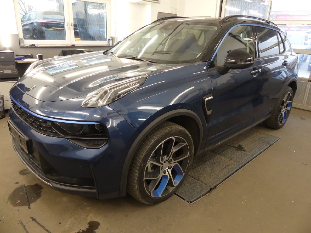 LynkAndCo 01 LYNK & CO 01 PHEV 5d 132kW