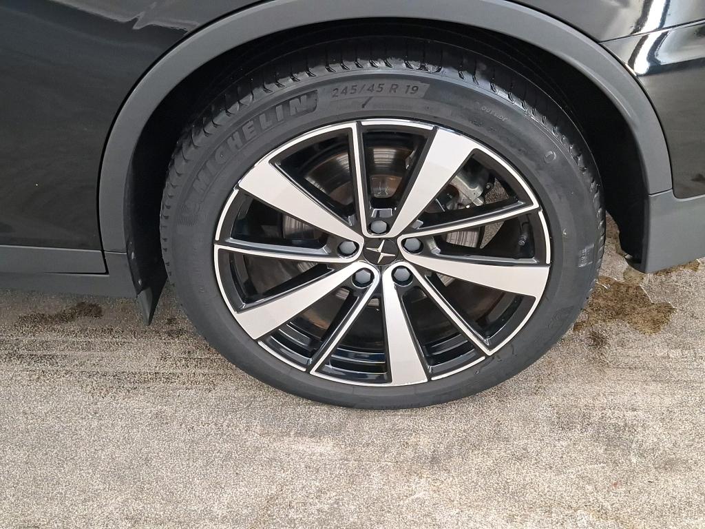 Photo 23 of Polestar 2