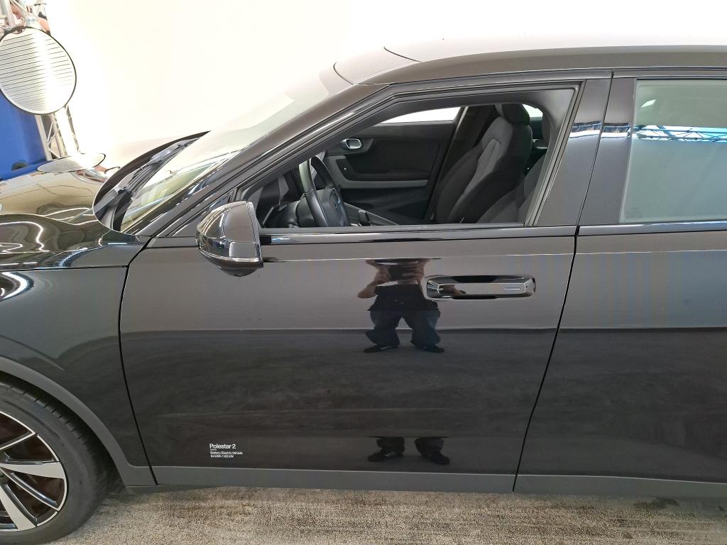 Photo 25 of Polestar 2