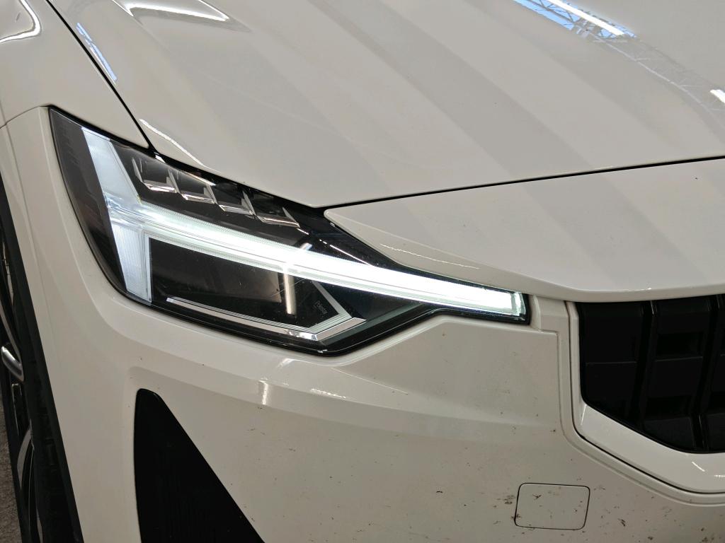 Photo 13 of Polestar 2