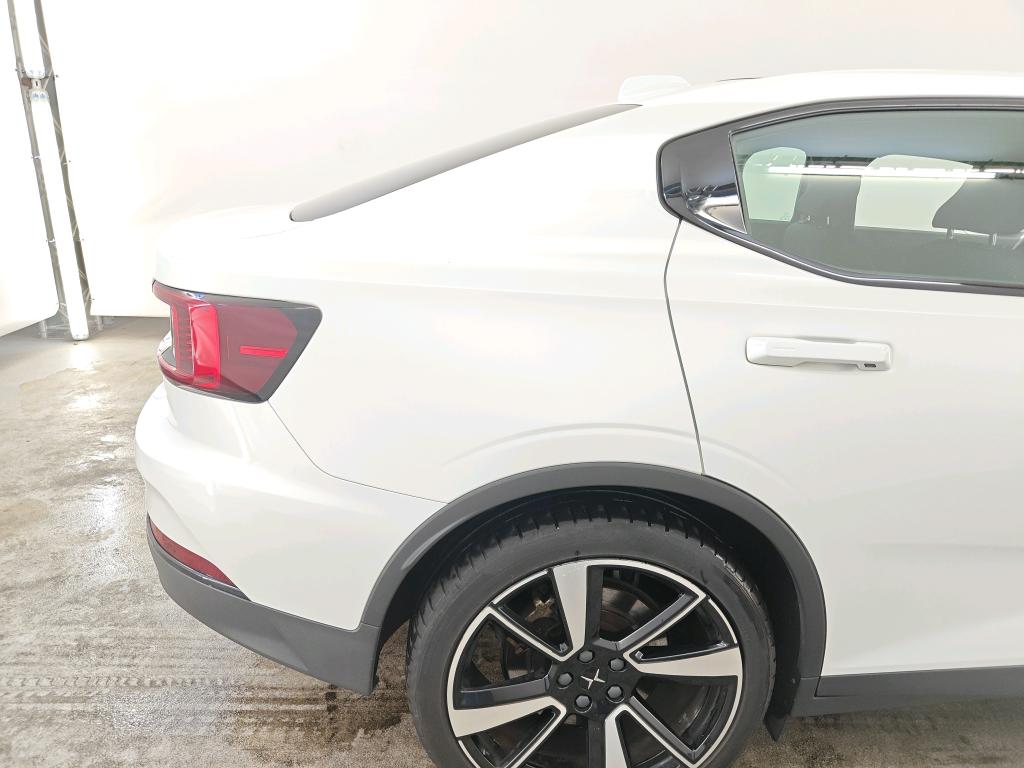 Photo 23 of Polestar 2