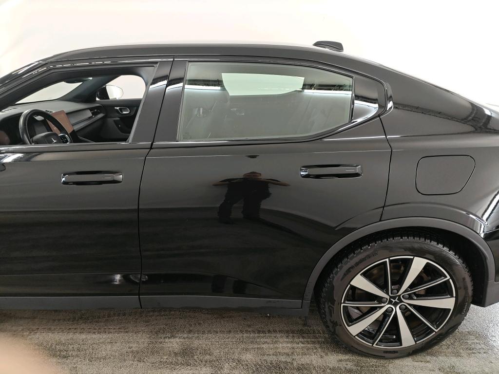 Foto 14 van Polestar 2