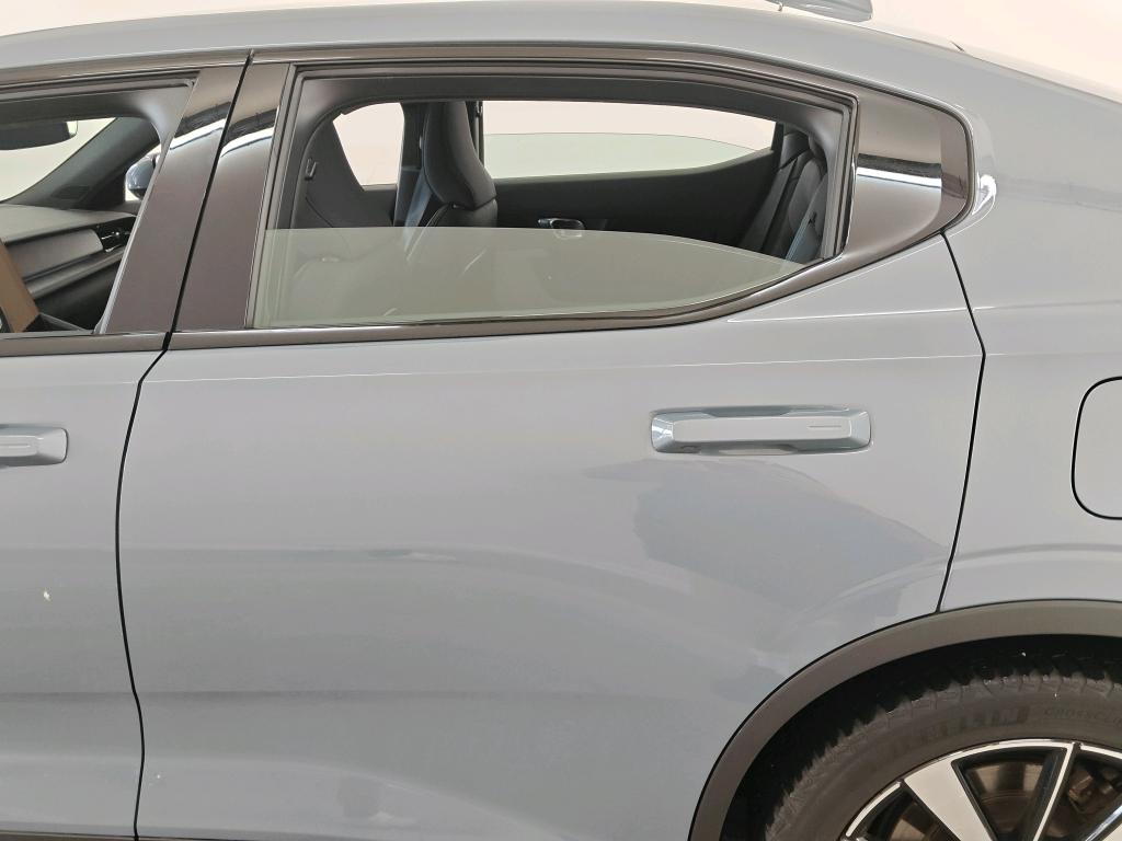 Photo 11 of Polestar 2