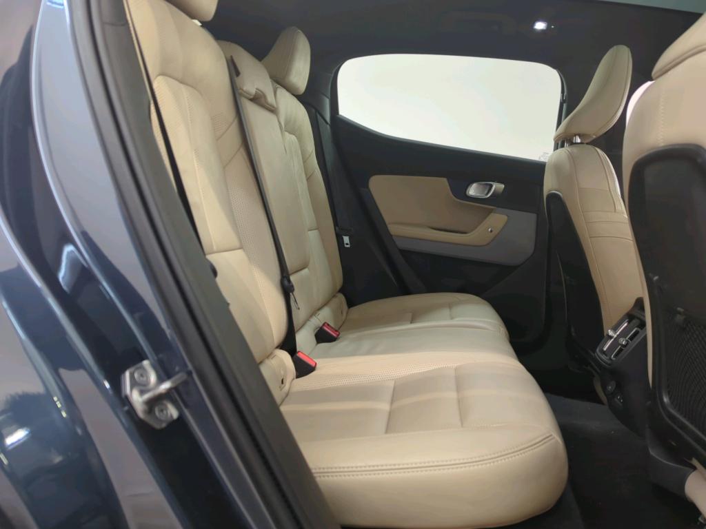 Photo 12 of Polestar 2