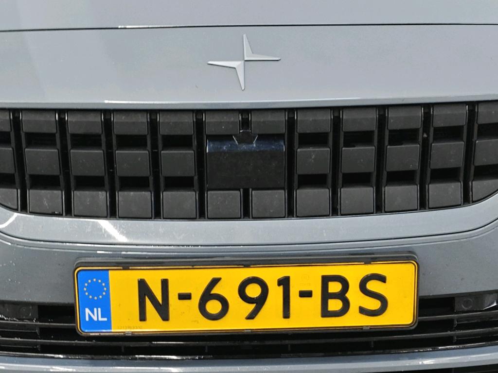 Photo 6 of Polestar 2