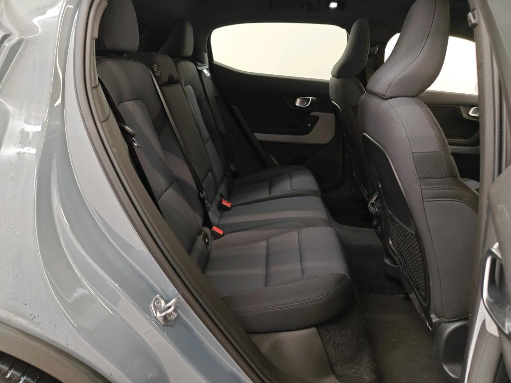 Photo 25 of Polestar 2