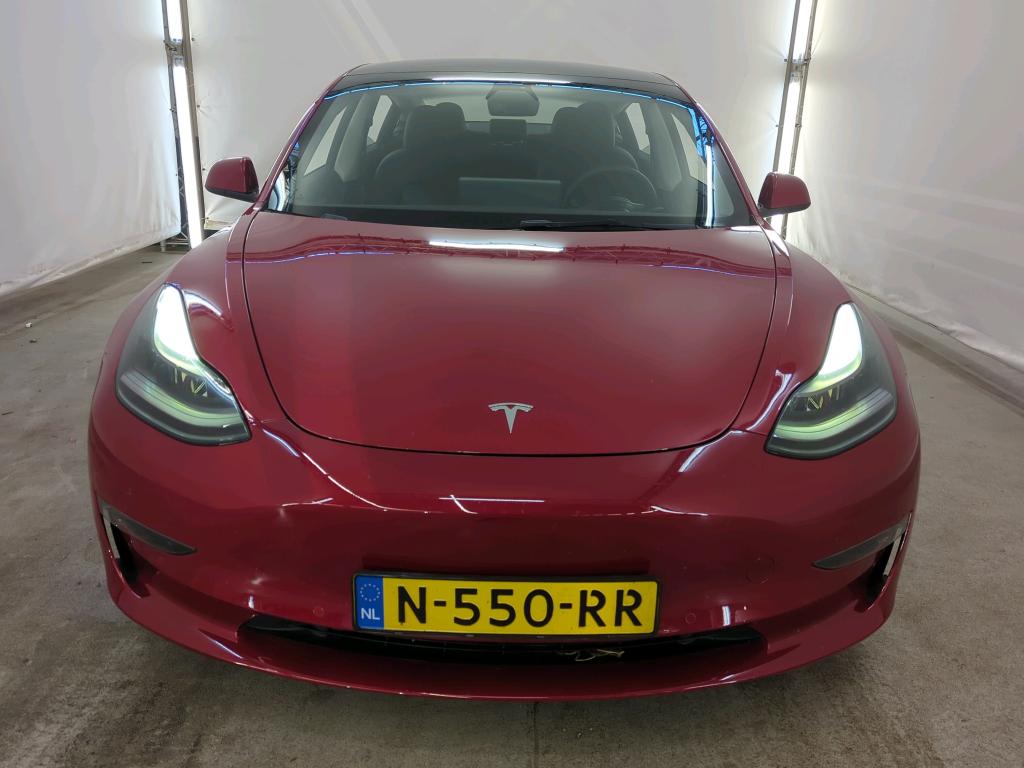 Foto 21 van Tesla Model 3