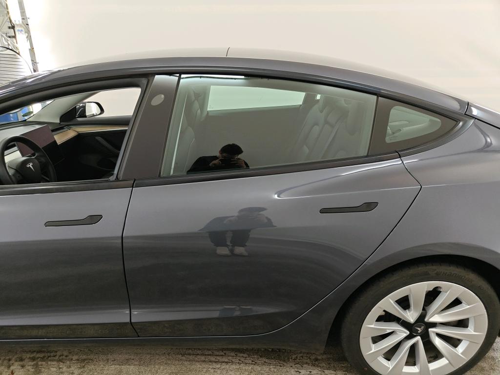 Foto 11 van Tesla Model 3