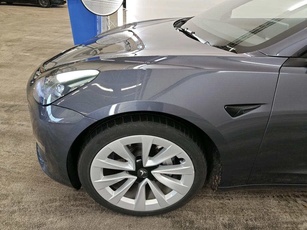 Foto 28 van Tesla Model 3