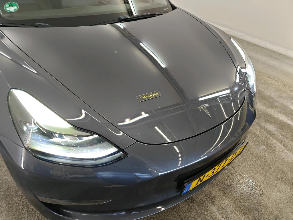 Foto 30 van Tesla Model 3