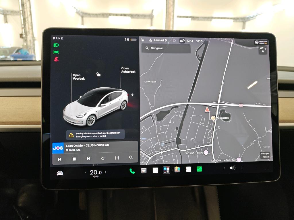 Foto 25 van Tesla Model 3