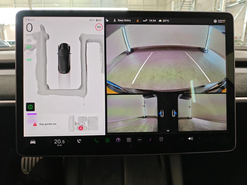 Foto 16 van Tesla Model 3