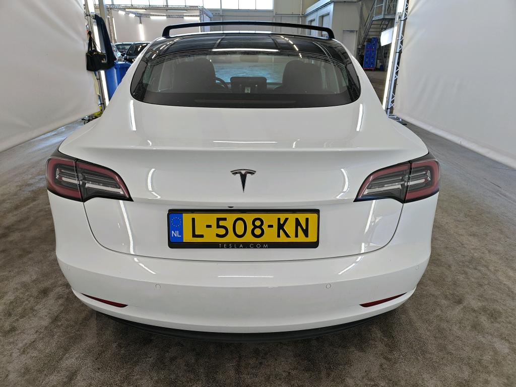 Foto 11 van Tesla Model 3