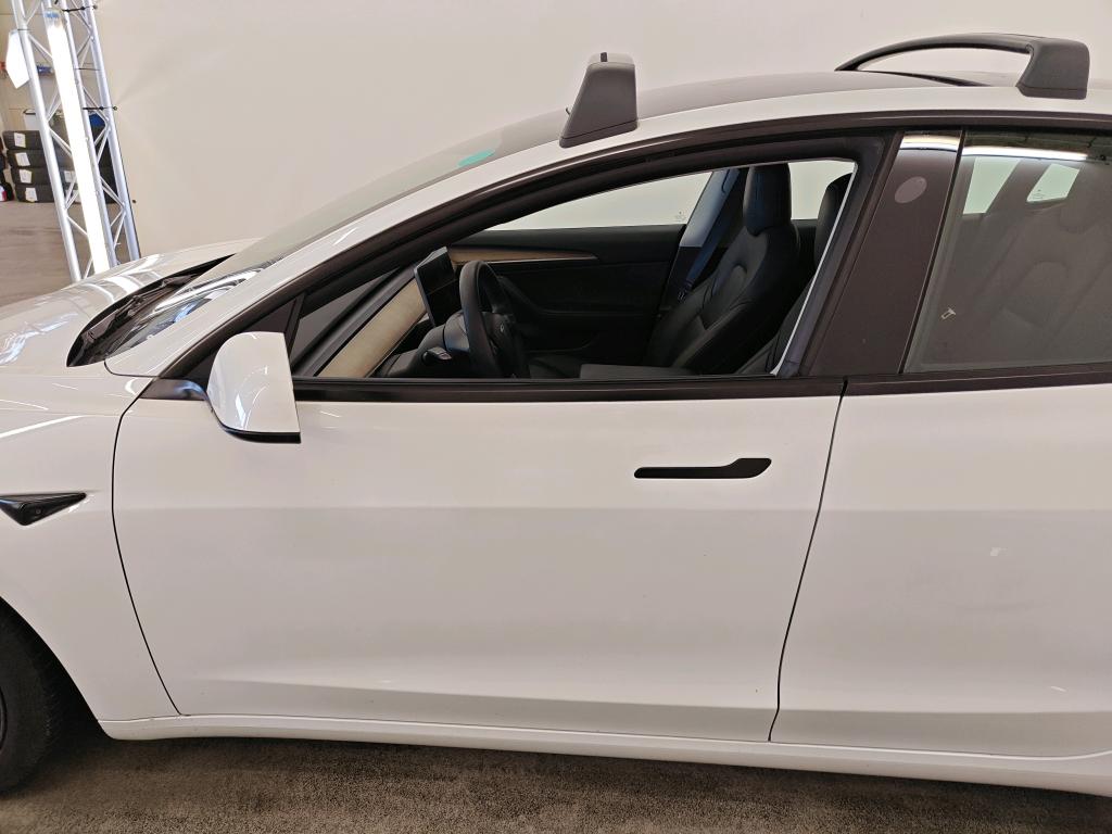 Foto 23 van Tesla Model 3