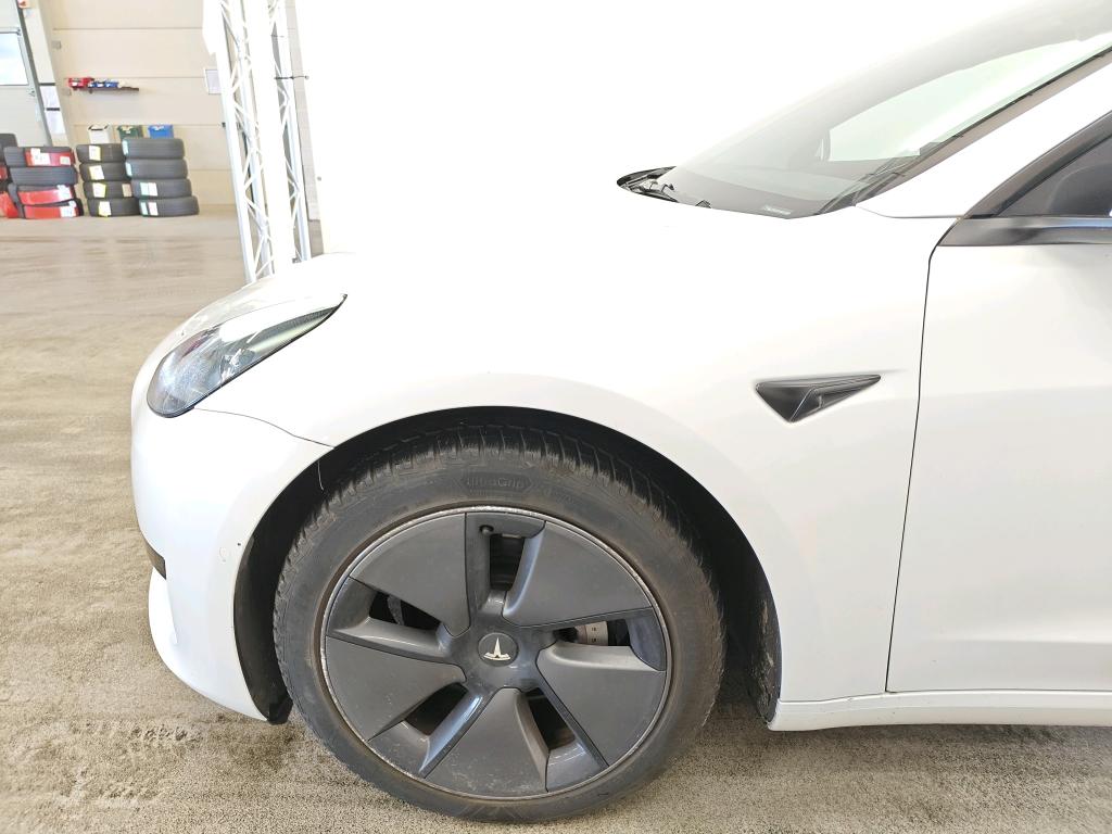 Foto 24 van Tesla Model 3