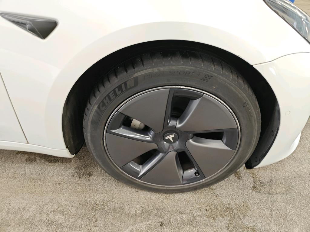 Foto 21 van Tesla Model 3