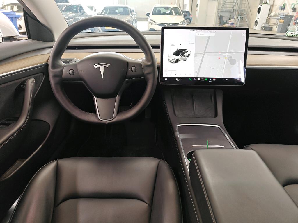 Foto 22 van Tesla Model 3