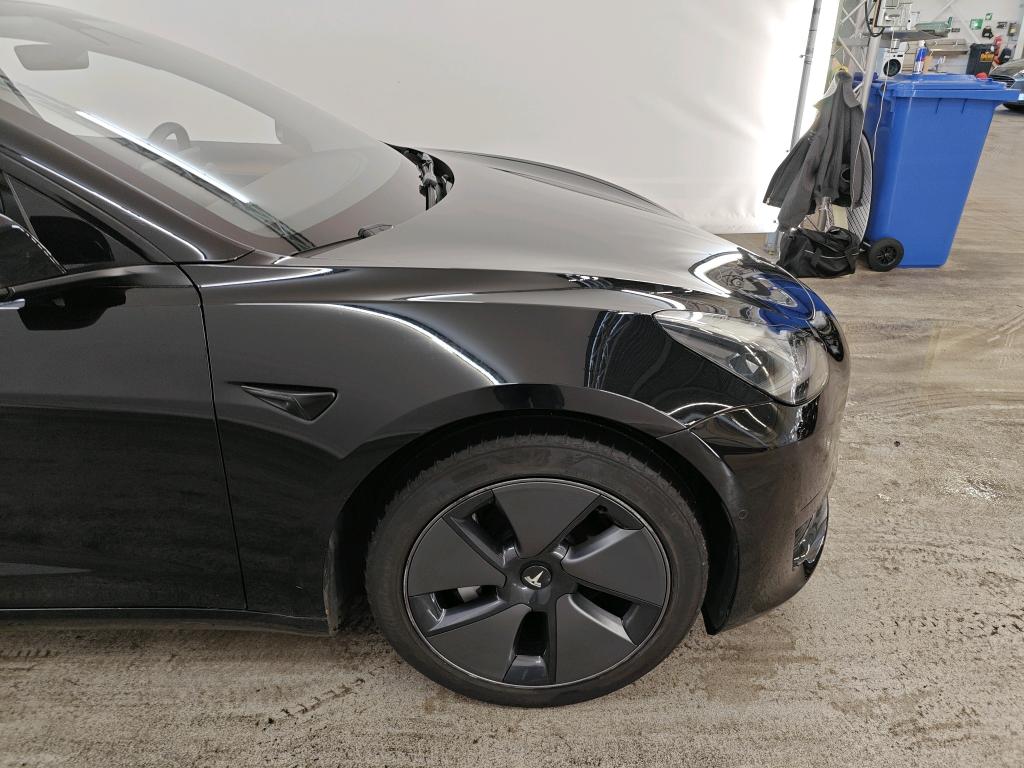 Foto 10 van Tesla Model 3