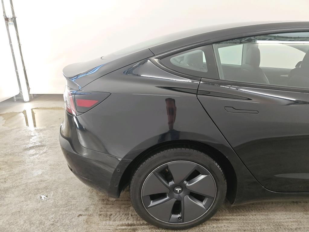 Foto 15 van Tesla Model 3