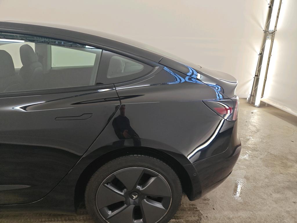 Foto 20 van Tesla Model 3